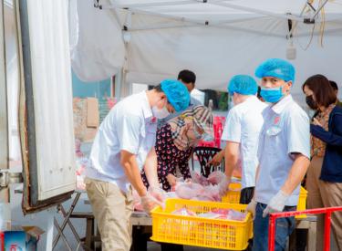 Lan tỏa yêu thương cùng vượt qua đại dịch